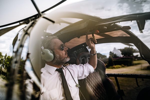 Helikopter Rundflug Pilot